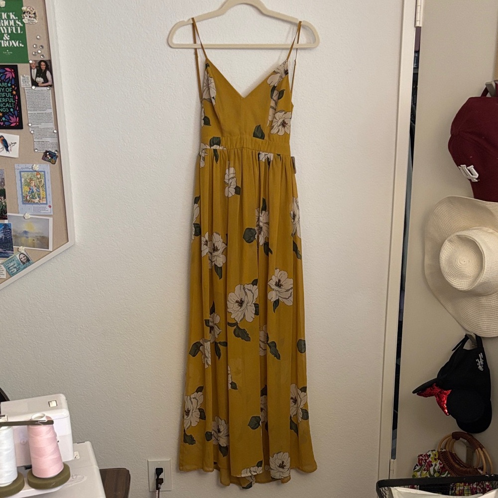 Love Tree Mustard Floral Backless Maxi Dress